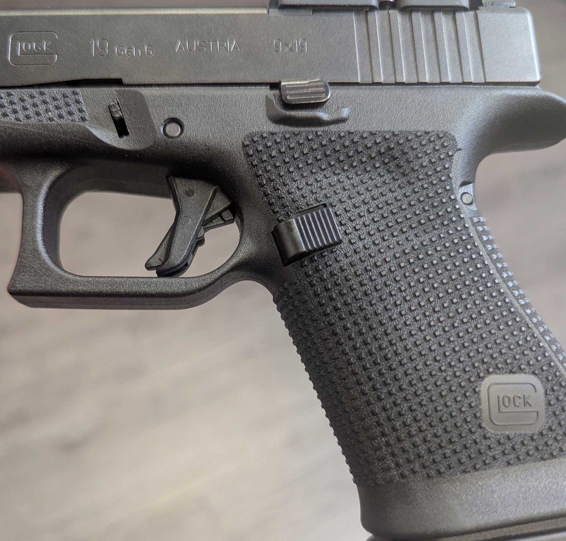 Stries de préhension du Glock Gen 6 offrant une manipulation améliorée